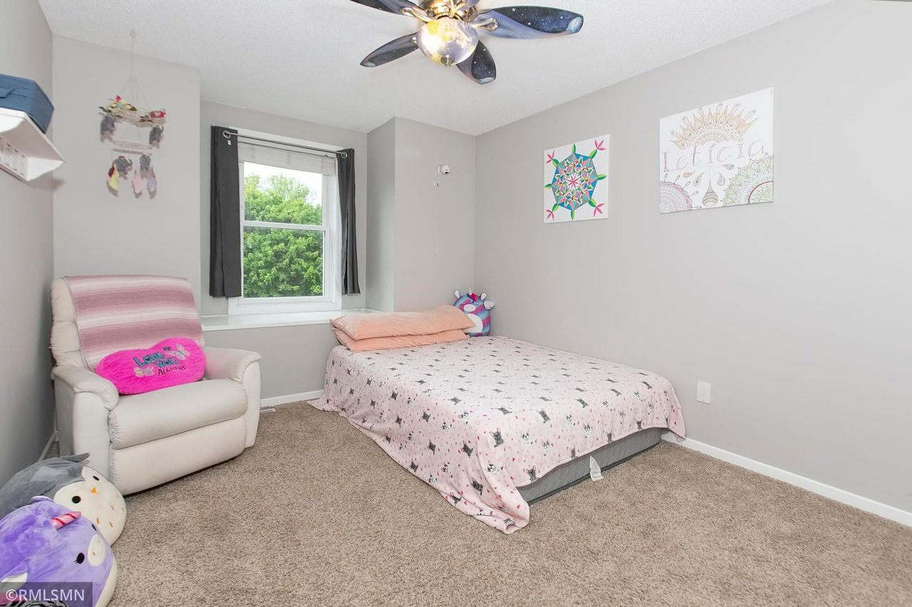 14271 Empire Ct
