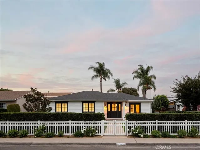 Costa Mesa residential street with homes — background for Costa Mesa real estate trends