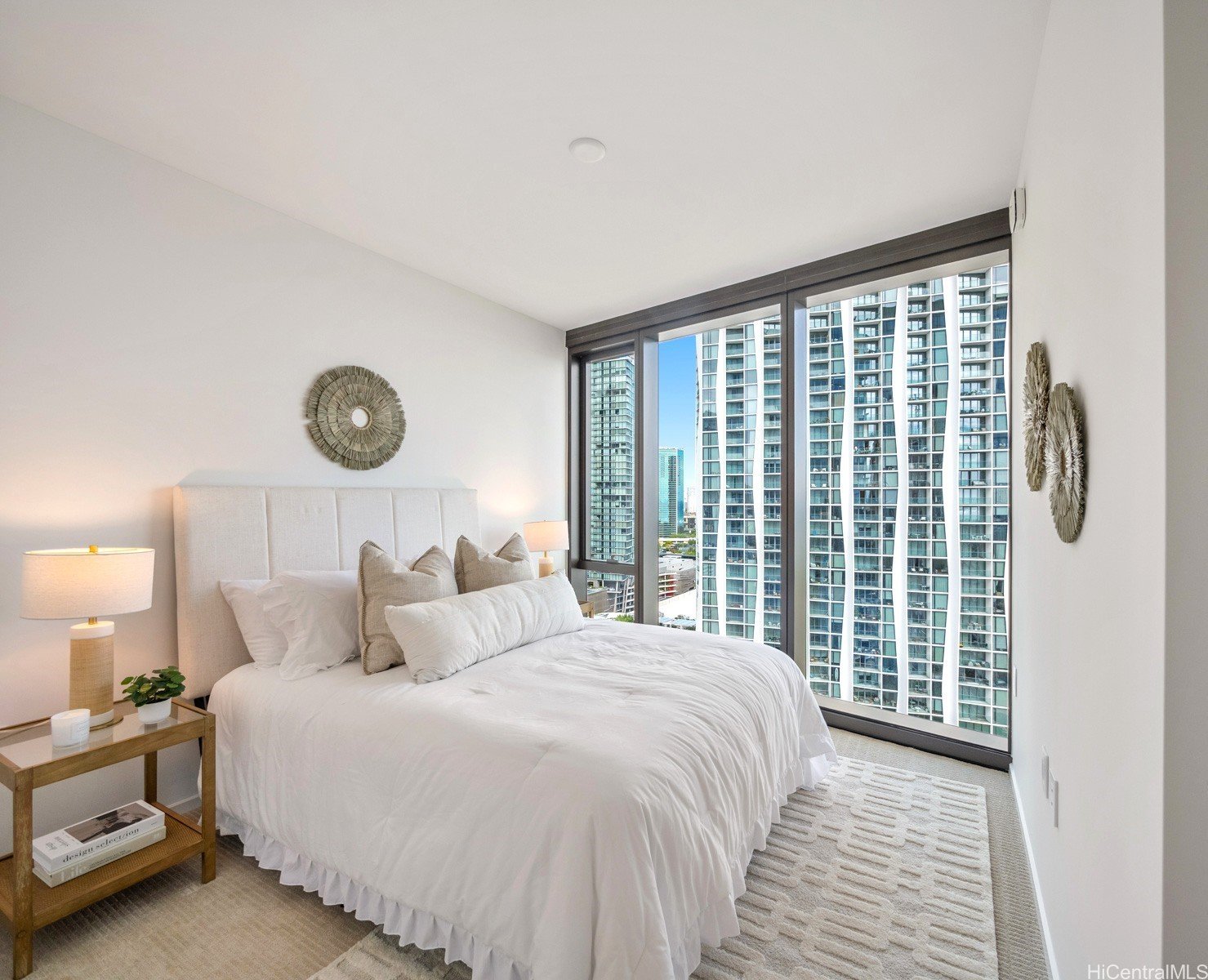 333 Ward Avenue #2106