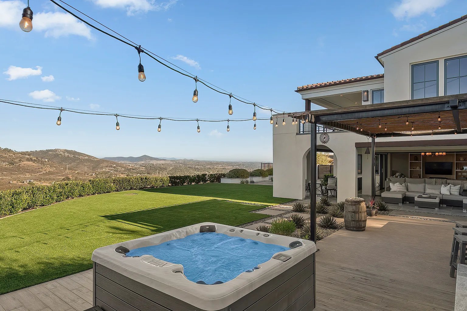 3947 Rancho Summit Dr