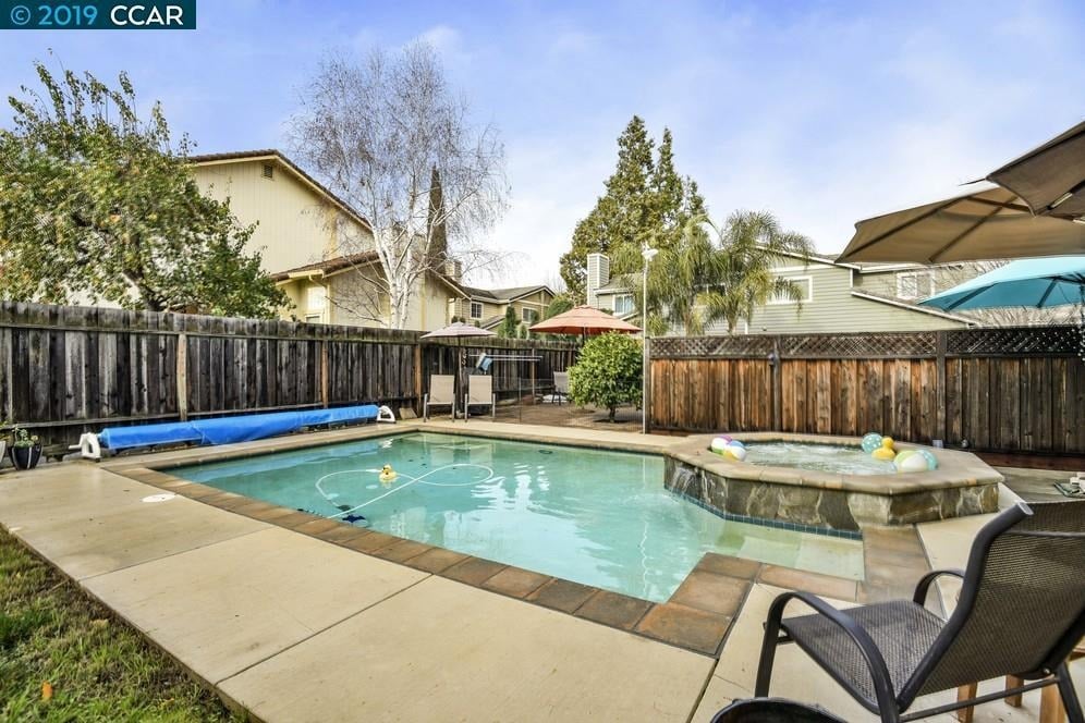 1041 Sheppard Rd 1045