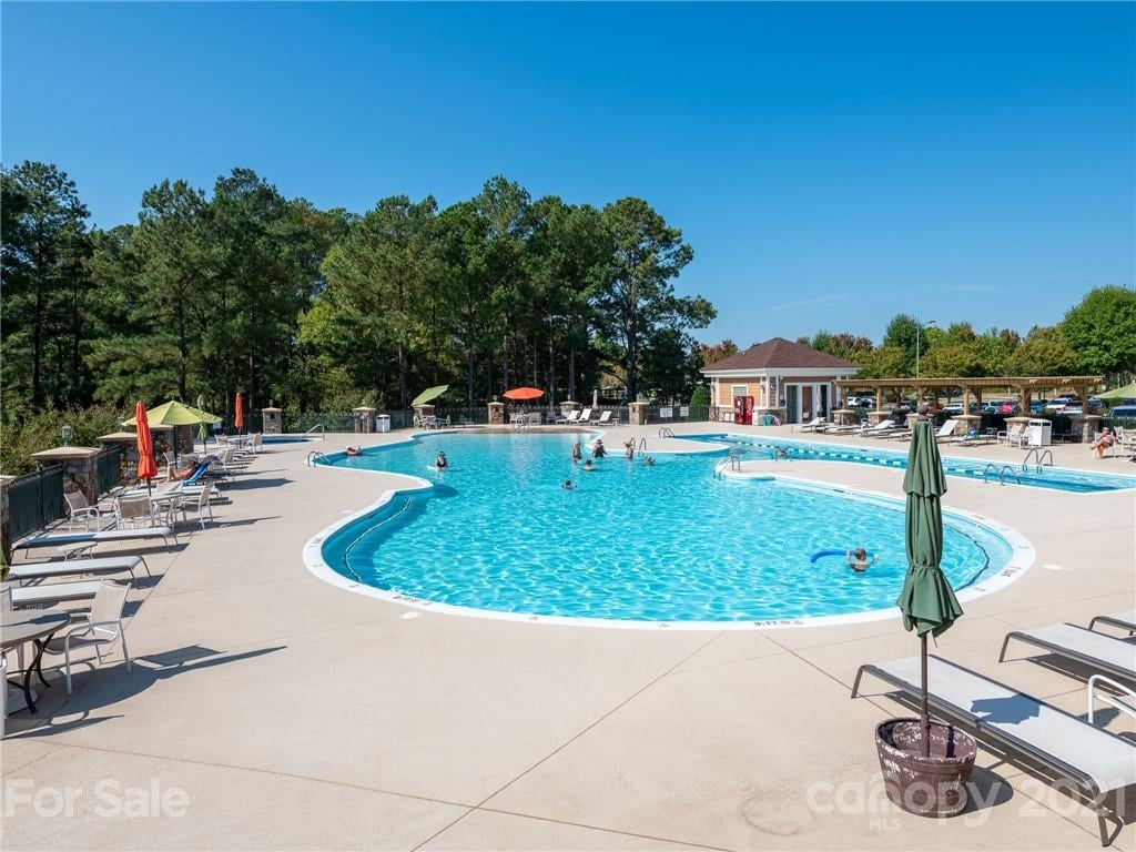 23076 Whimbrel Cir