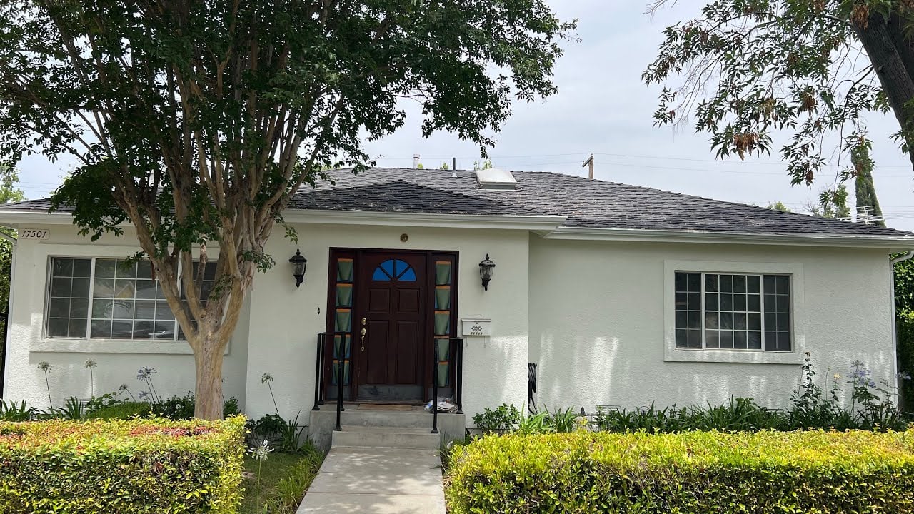 17501 Burma St, Encino
