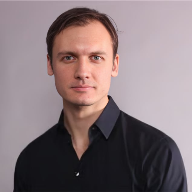 Dima Grytsenko New York, NY Real Estate Agent Headshot