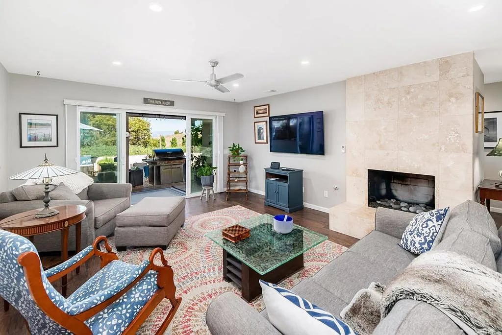 214 Vista Montana Way