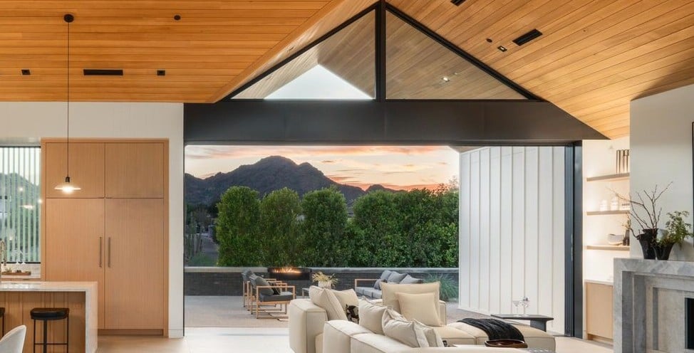 What Is the ROI on Real Estate vs. the Stock Market?