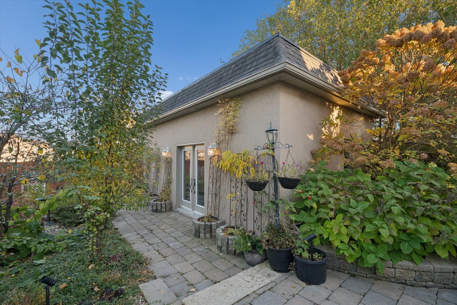 7 Toscanini Rd 