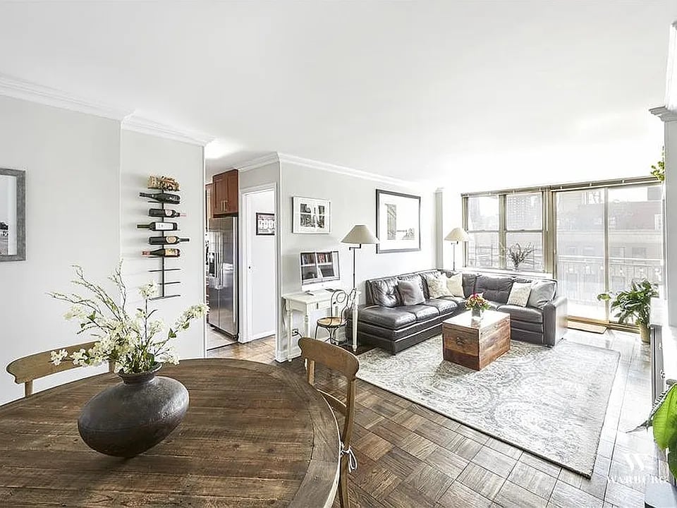 301 E 79th St, #18J