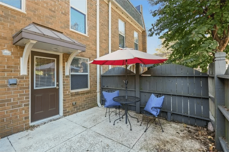 105 River Dr N Unit B