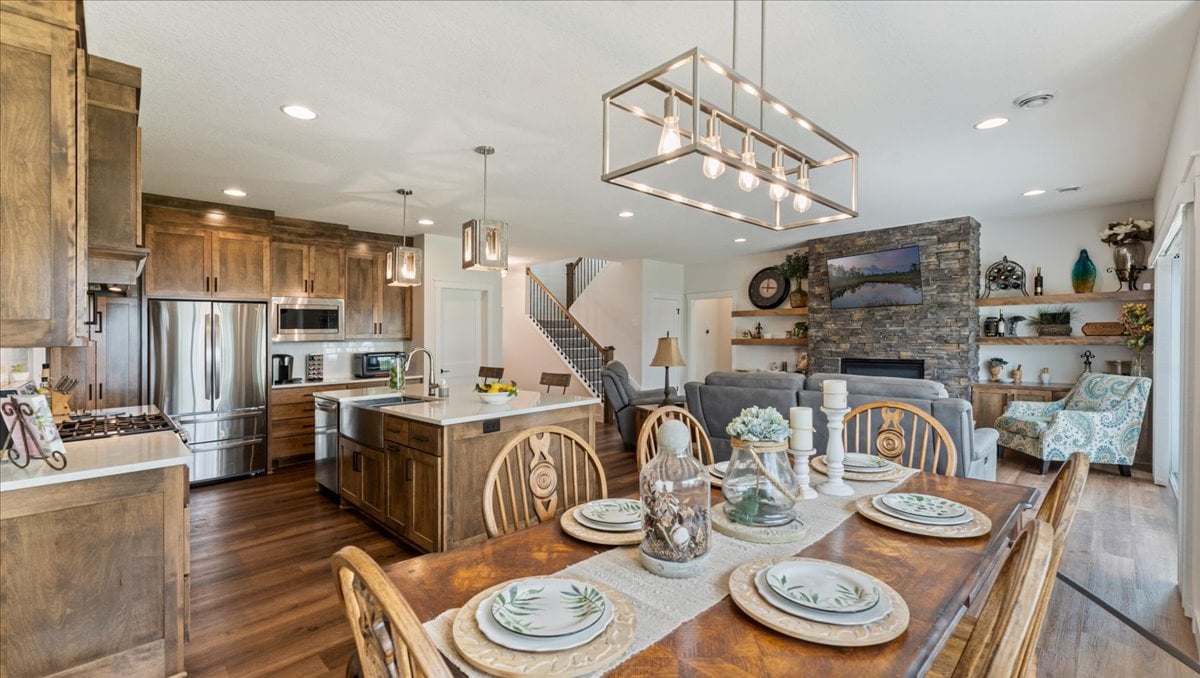 6439 W. Laketowne Drive