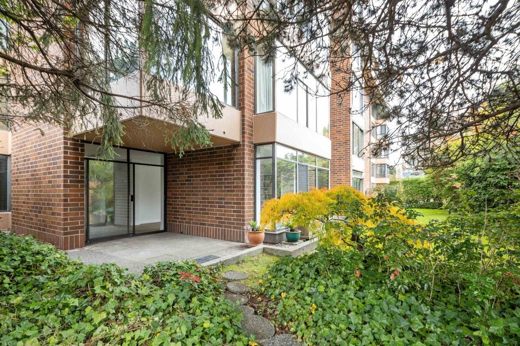 2101 Mcmullen Ave, #101