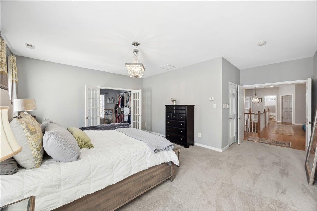 4513 Lake Summer Mews