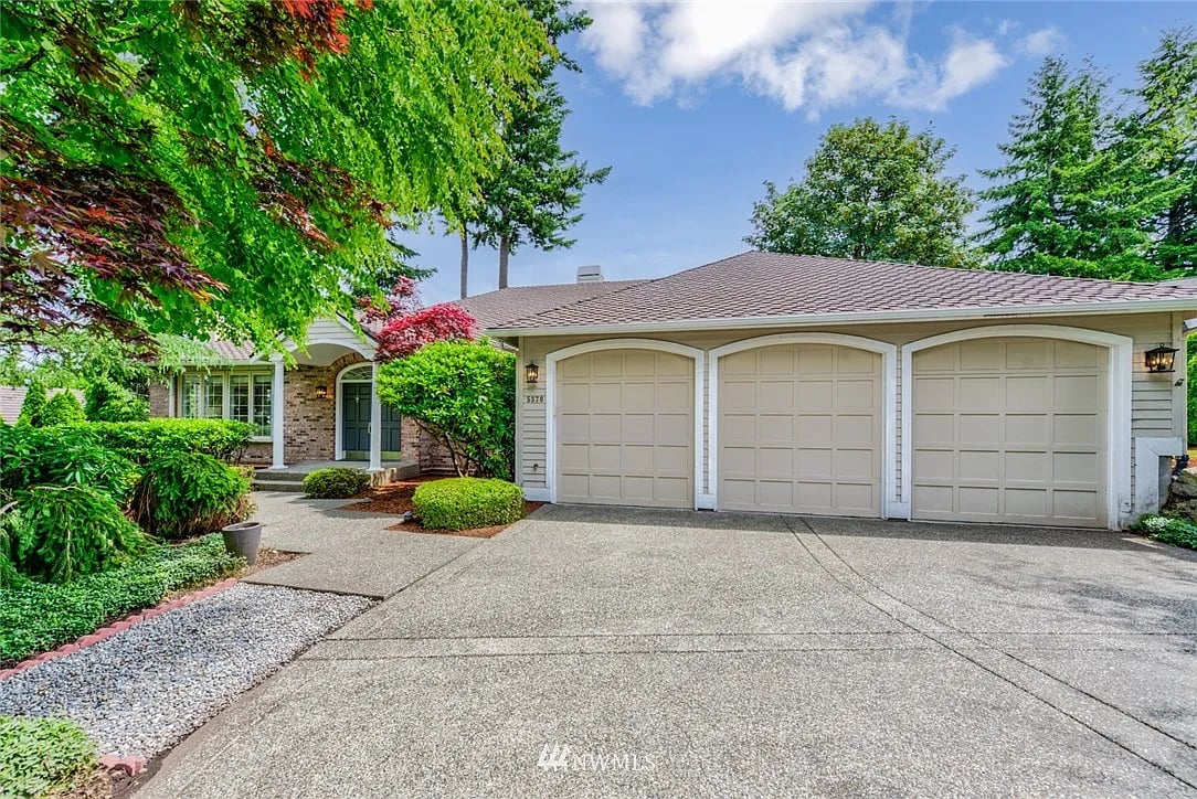 5370 Eiger Pl NW