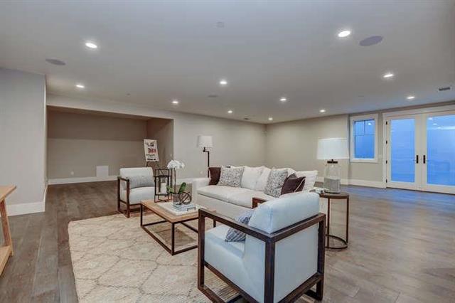 364 Bella Vista Ave