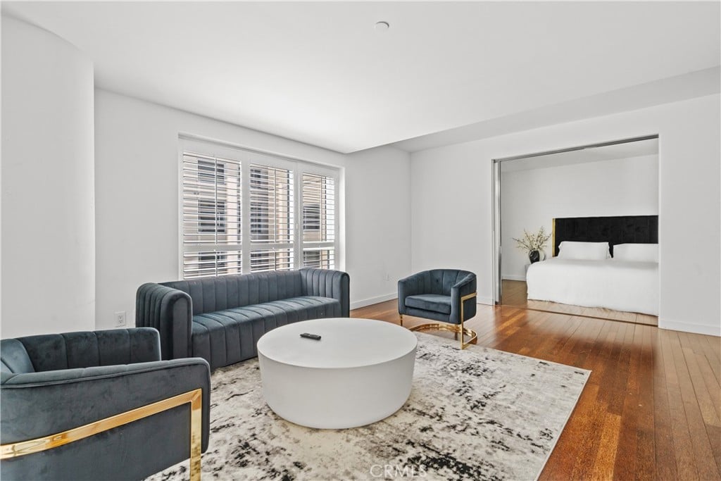 6250 Hollywood Blvd, #4M