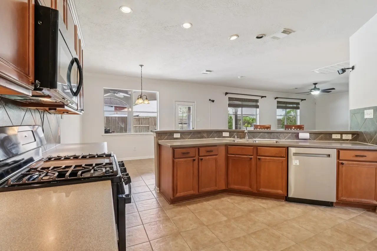 4106 Freedom Tree Dr