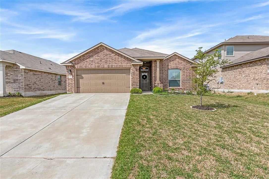 3013 Skinner Dr
