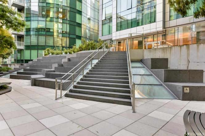 338 Spear Street #17C
