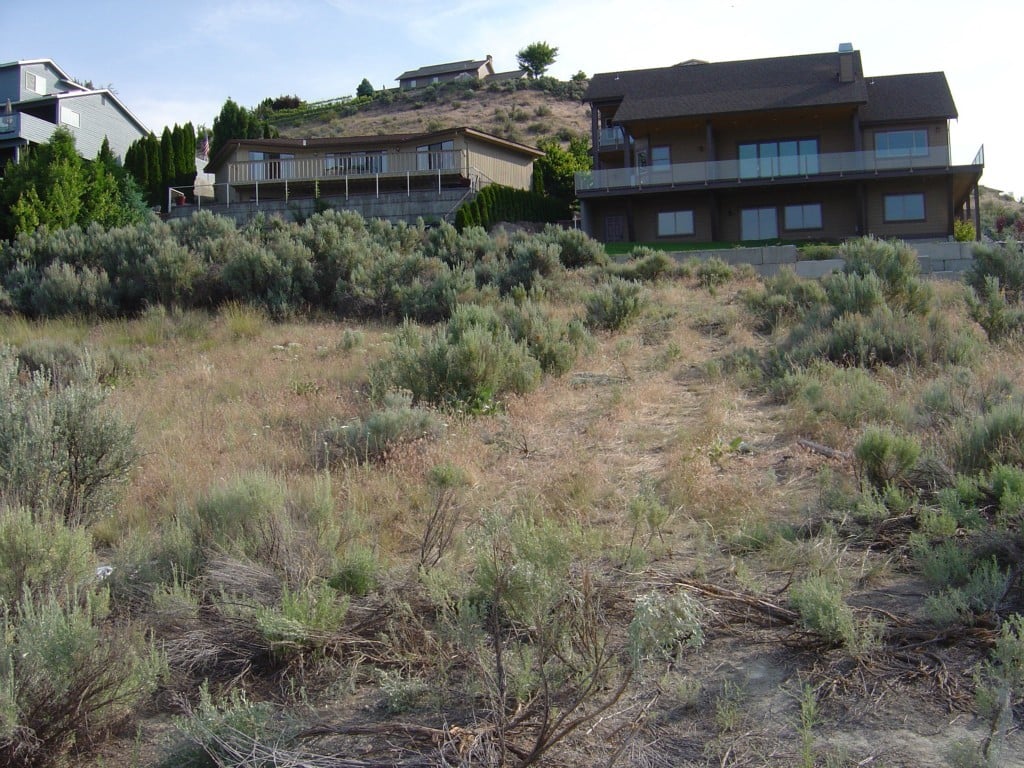 112 Riviera Pl