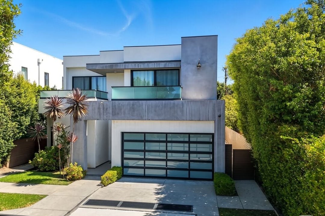 N Crescent Heights Blvd, 90046