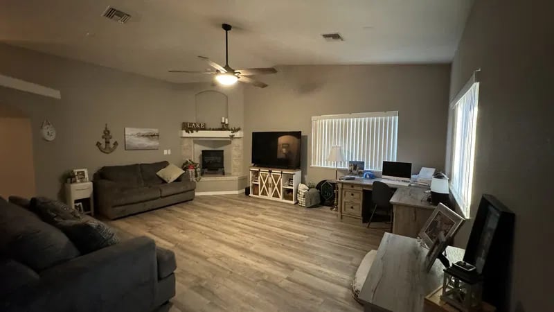 3667 Taurus Ln 