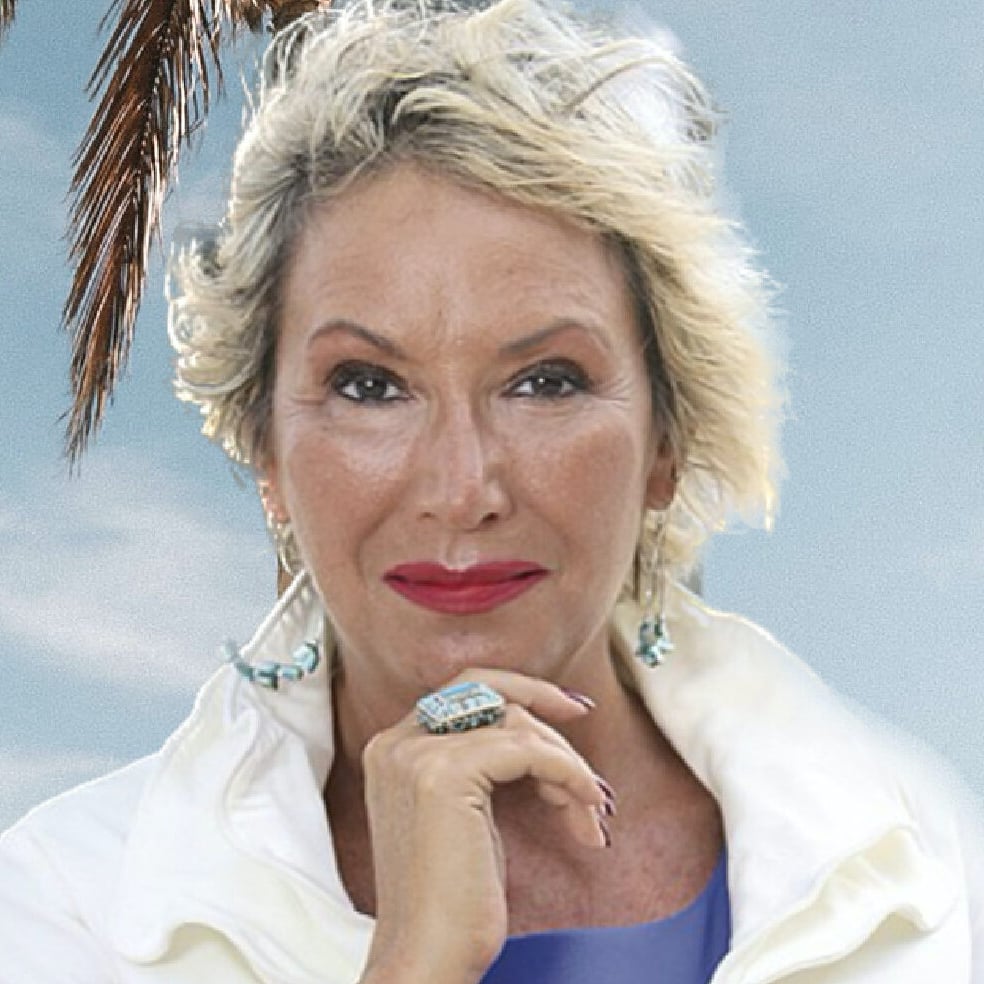 Valeria Navarrete Miami Beach, FL Real Estate Agent Headshot