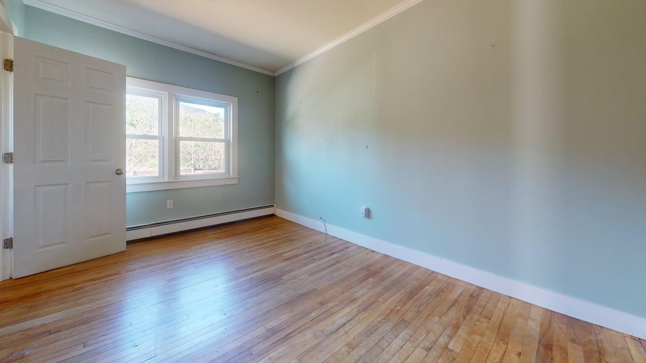 4 BR Rental Available