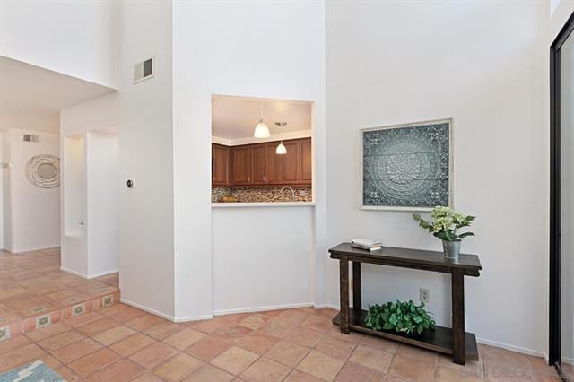 6057 Caminito Del Oeste