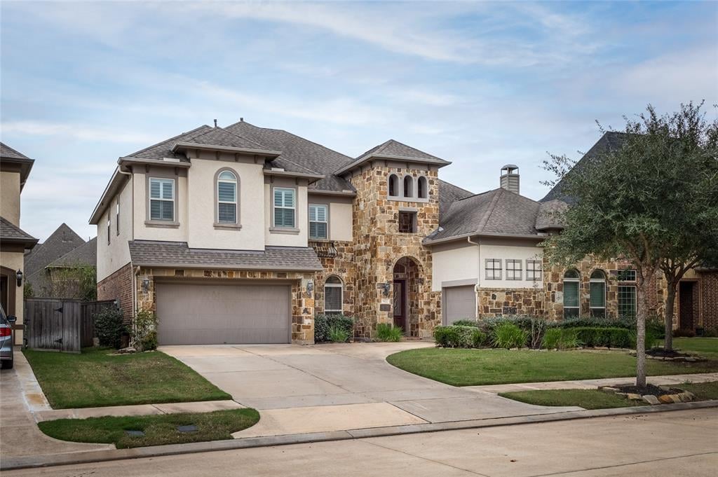 5122 Hawthorne Springs Ln