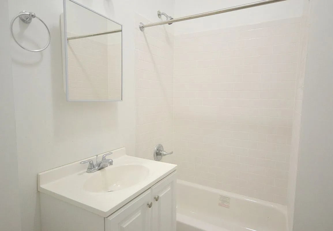 590 Bushwick Ave 3