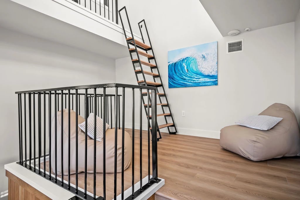 Darling Lane ~ Custom Residence