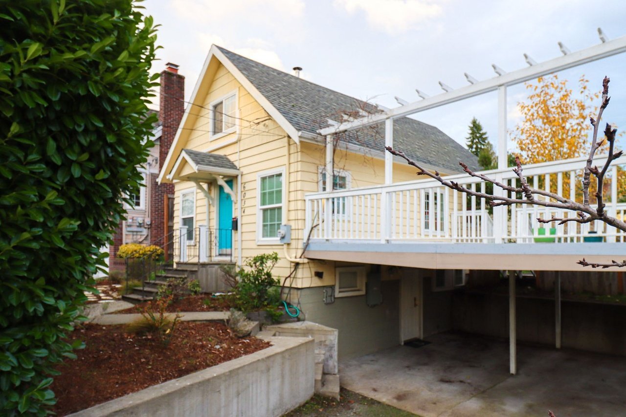 6034 25th Ave NE