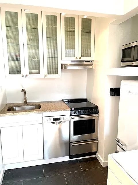 260 West 21st St, #2N