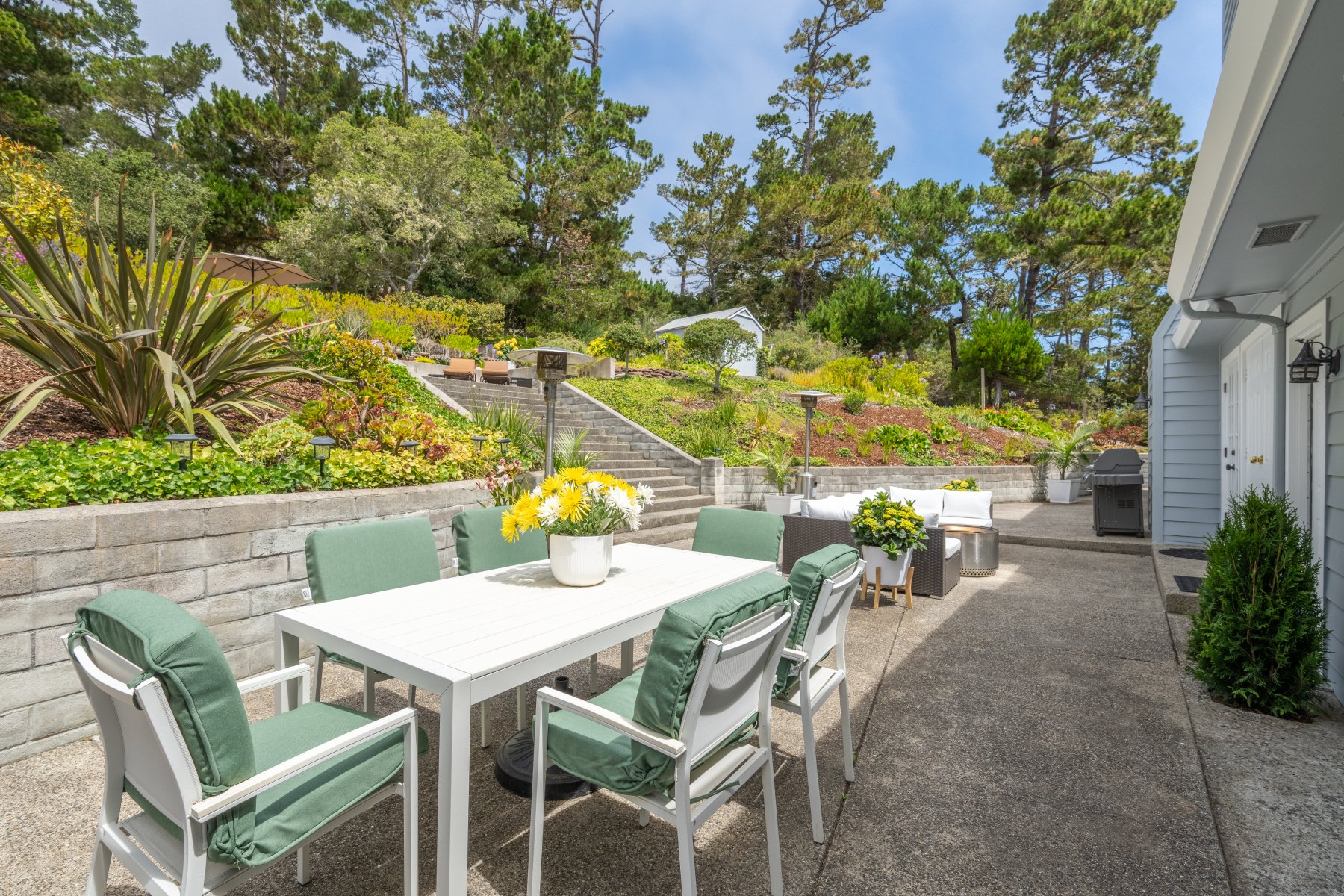 Monterey Hilltop Haven