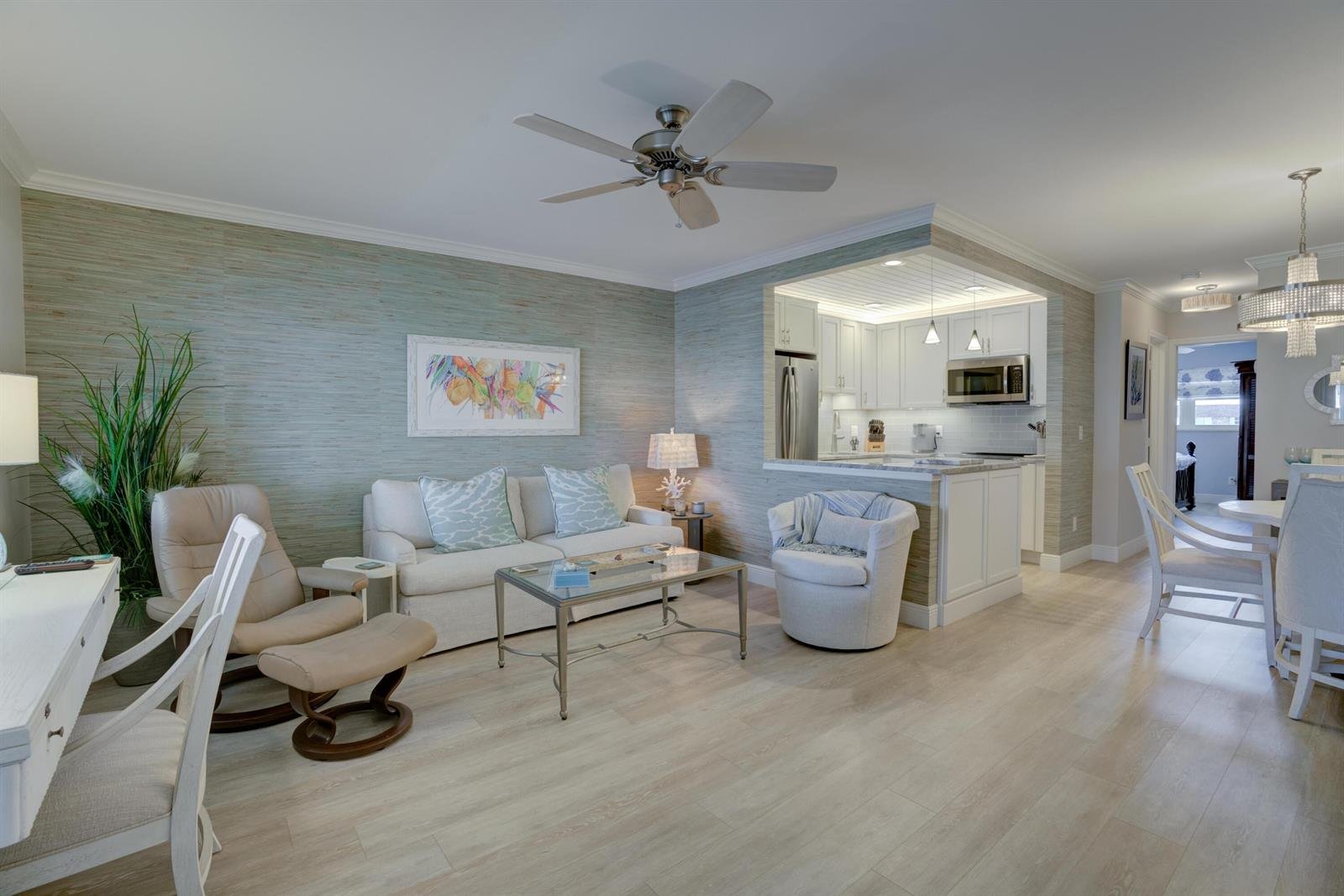111 Shore Court Ct # 305
