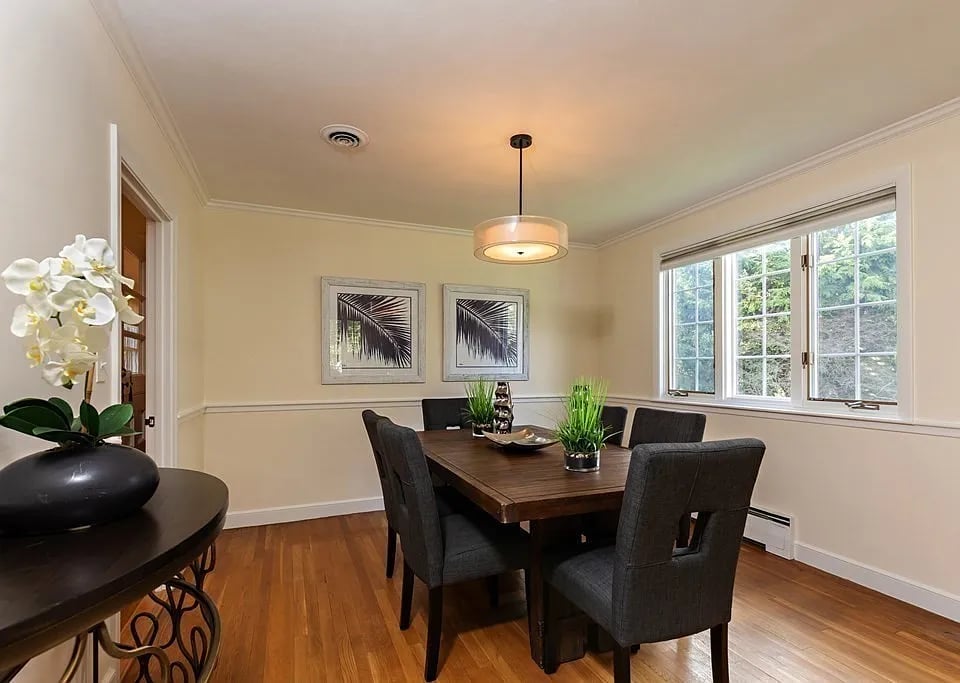 53 Great Meadow Rd