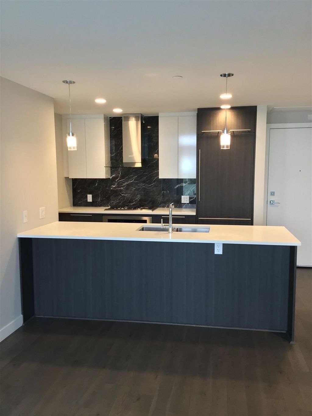 4963 Cambie St, #311