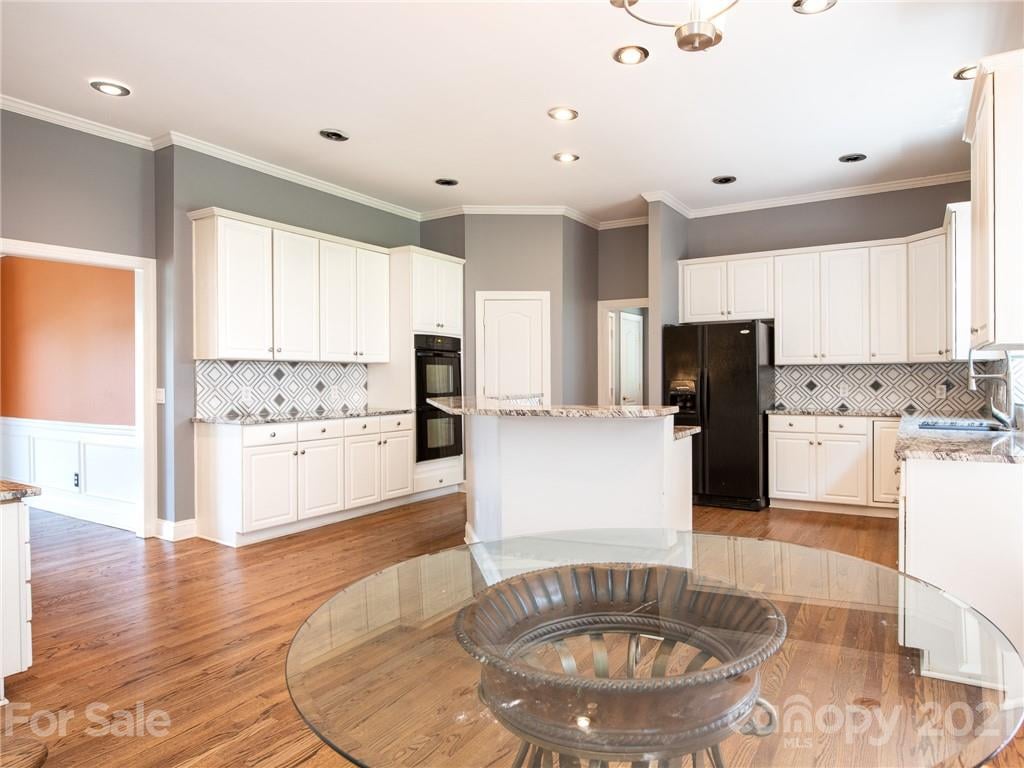 5552 Piper Glen Dr