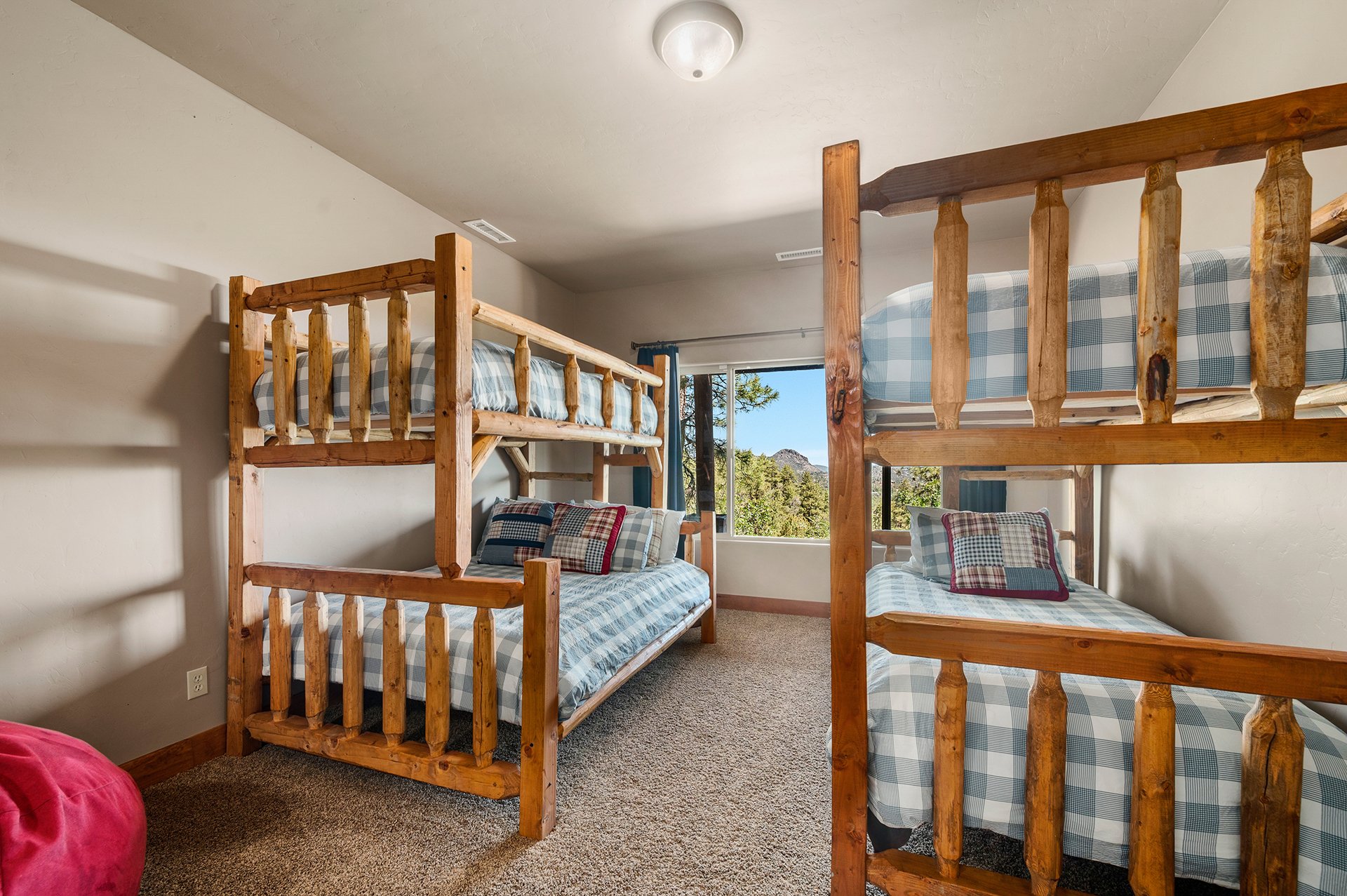 2700 W BUTTERFLY Ridge