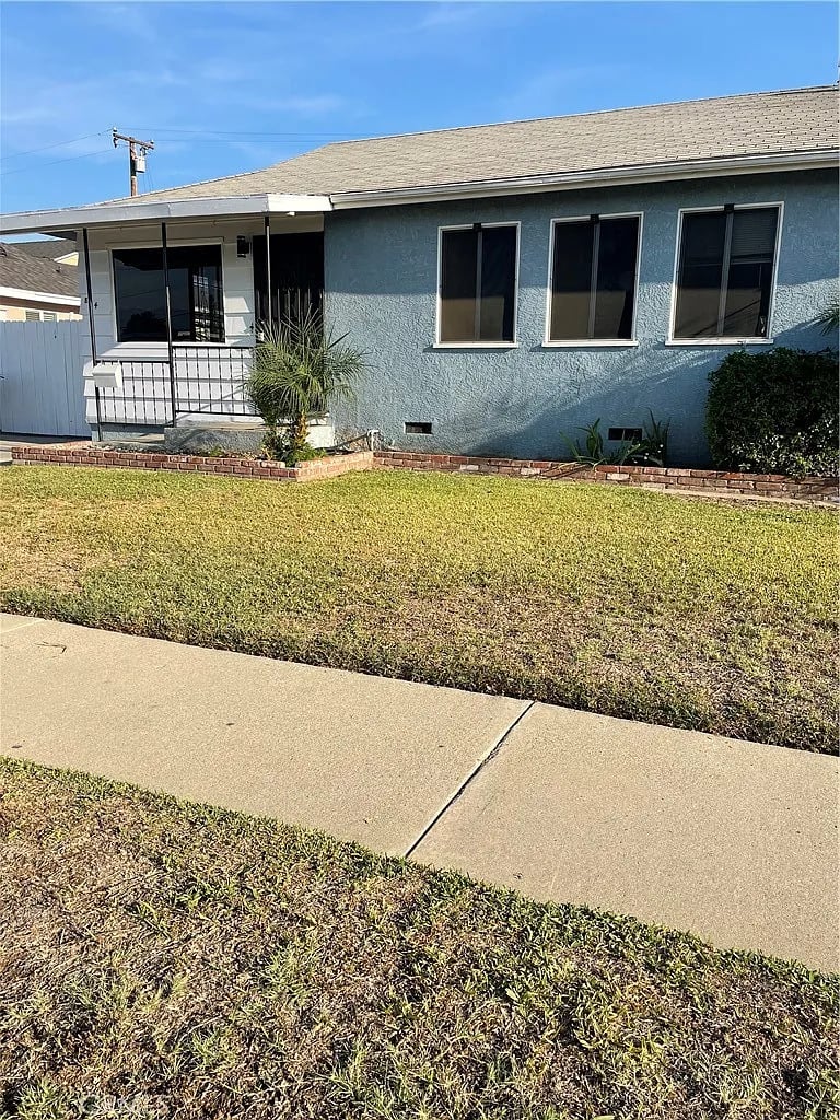 824 Willow Ave