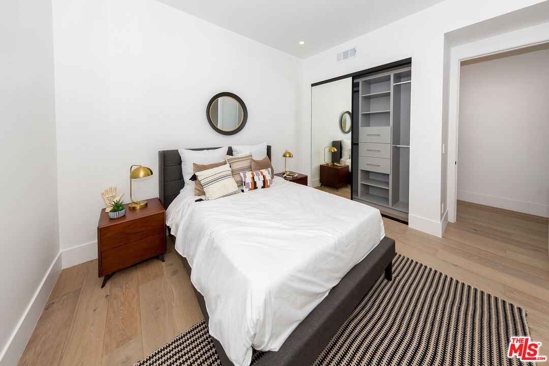 1635 S Sherbourne Dr