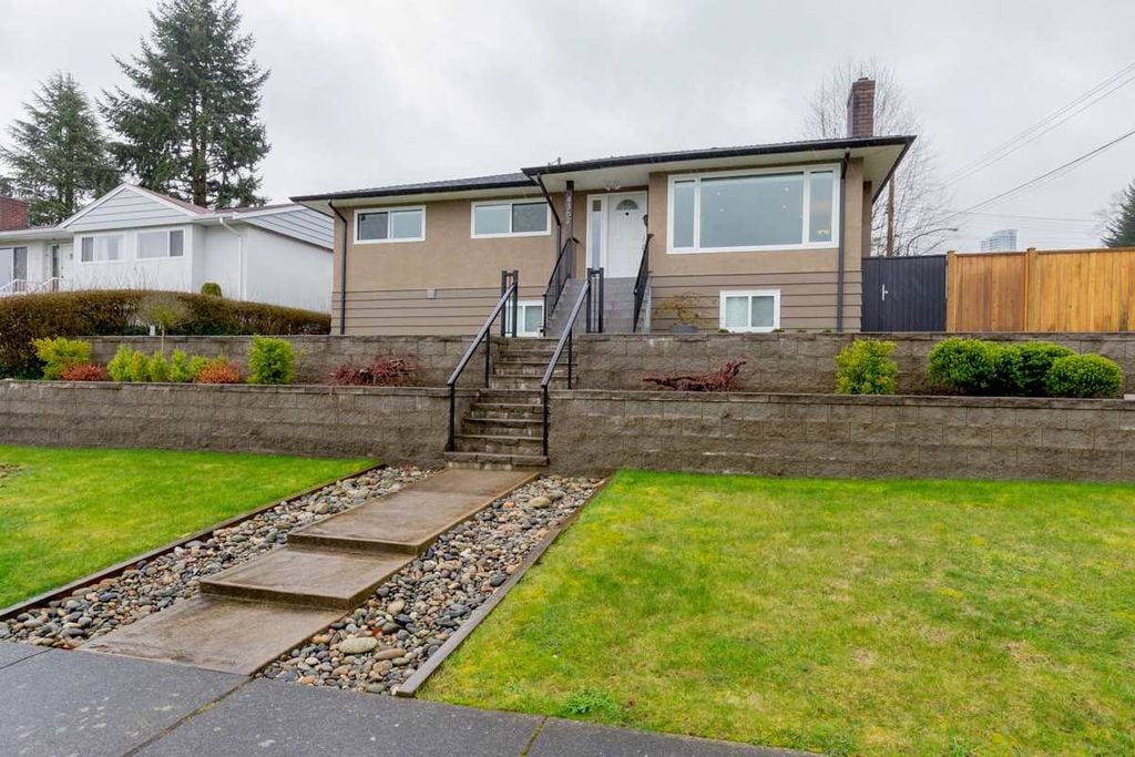 4362 Briarwood Crescent