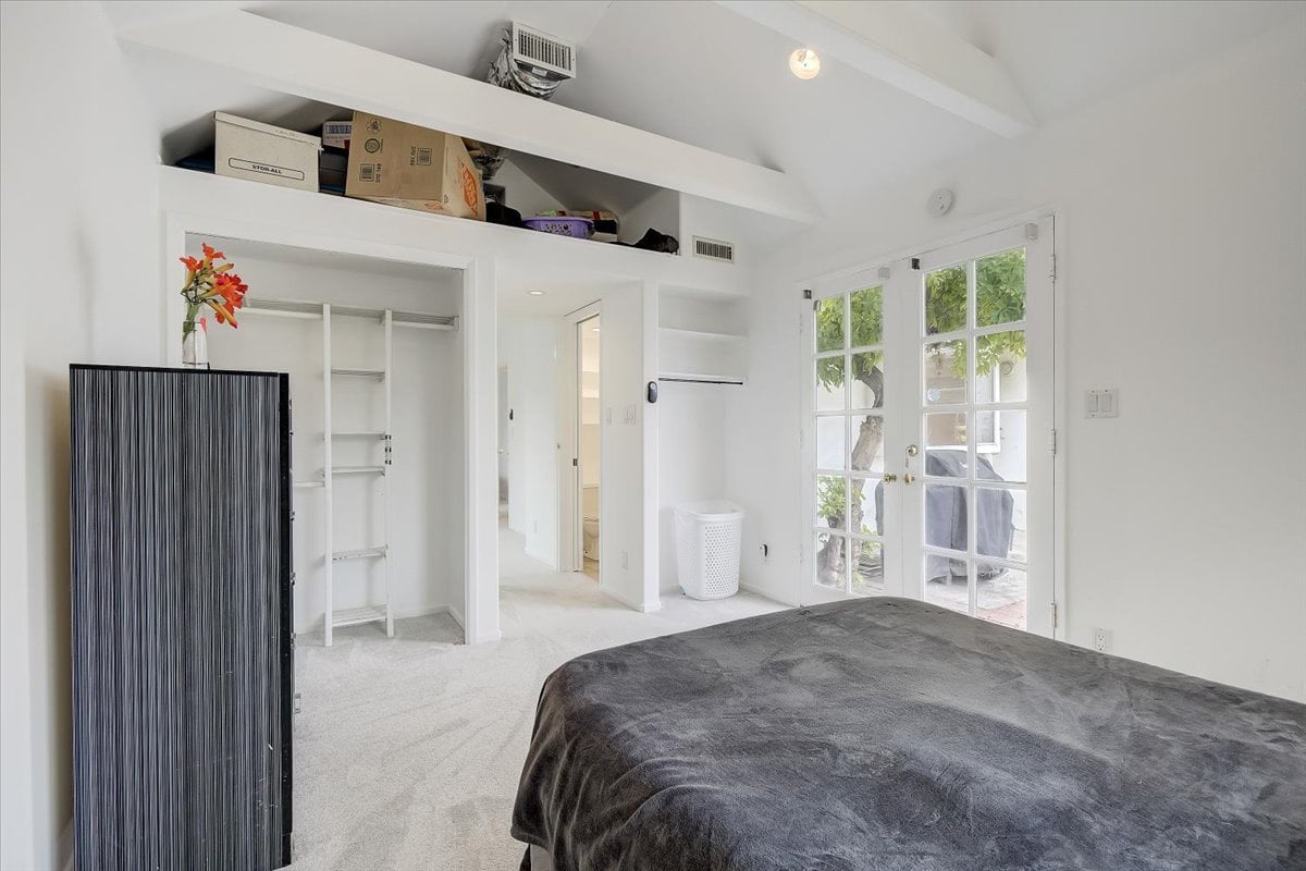 7906 Kittyhawk Ave