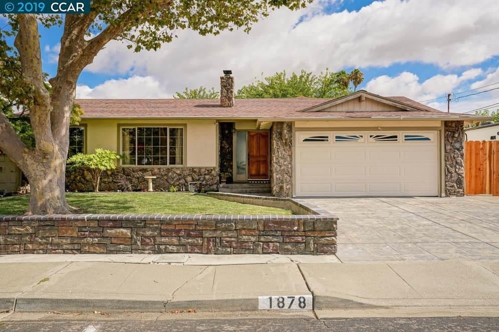 1878 Larkspur Ct