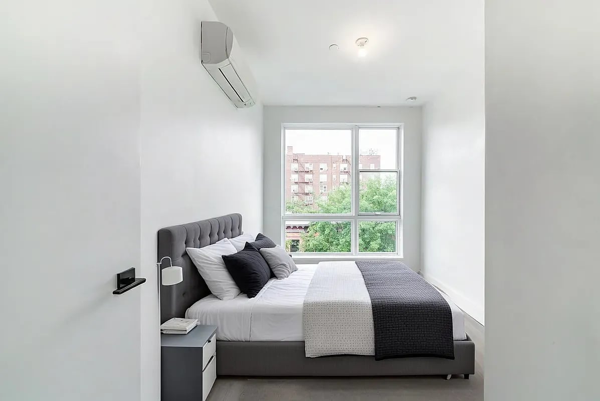 254 East 28th Street 4B