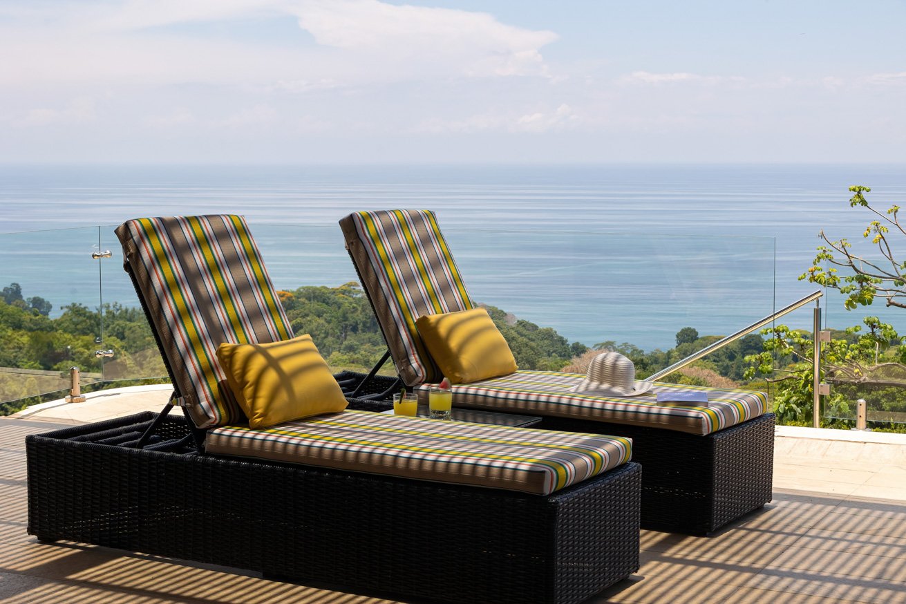 Luxury Ocean View Home in Ojochal Costa Rica | Infinity Pool & Sunset Views