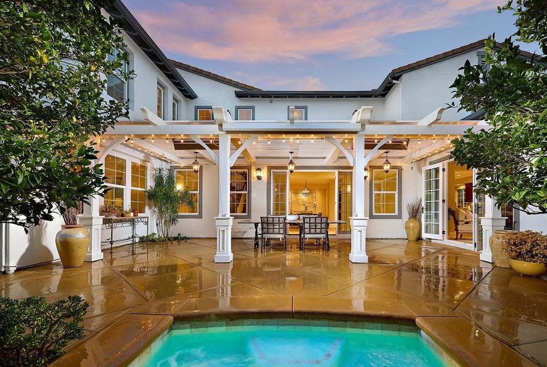 SOLD IN LA COSTA GREENS! 6942 Amber Lane, Carlsbad, CA 92009