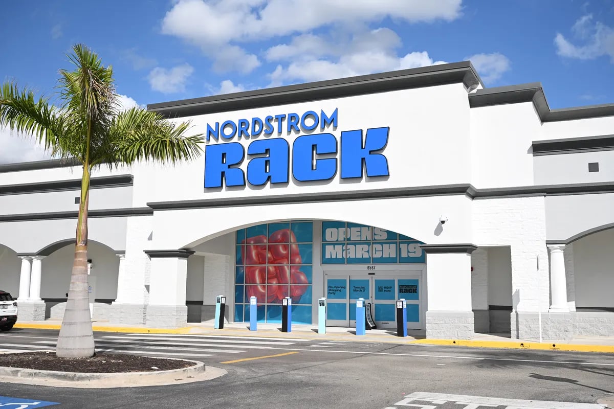Nordstrom Rack Is Officially Opening in Farragut