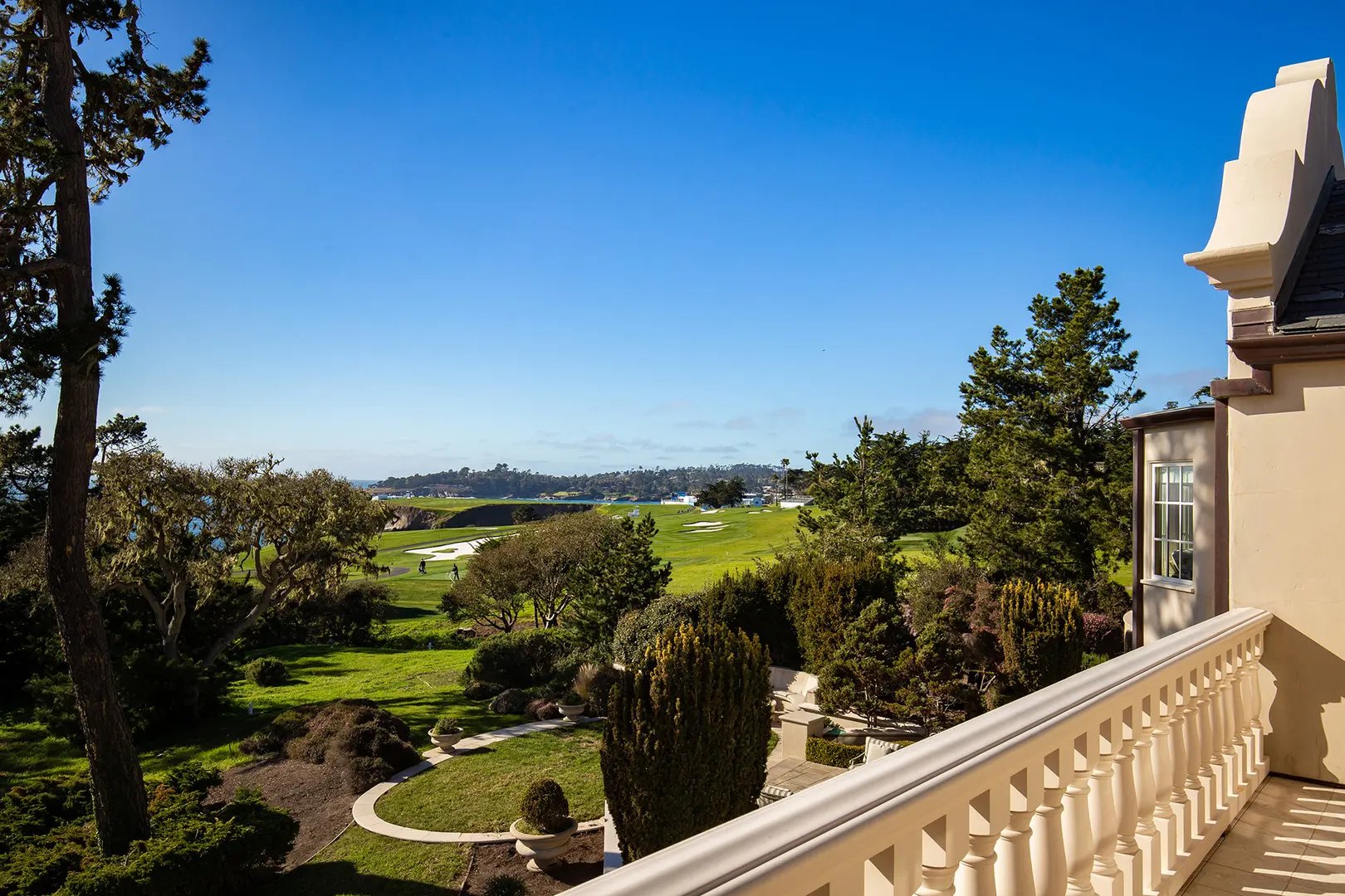 The Estate on 12