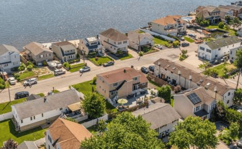 3 Tips to Sell Your Home for Top Dollar 